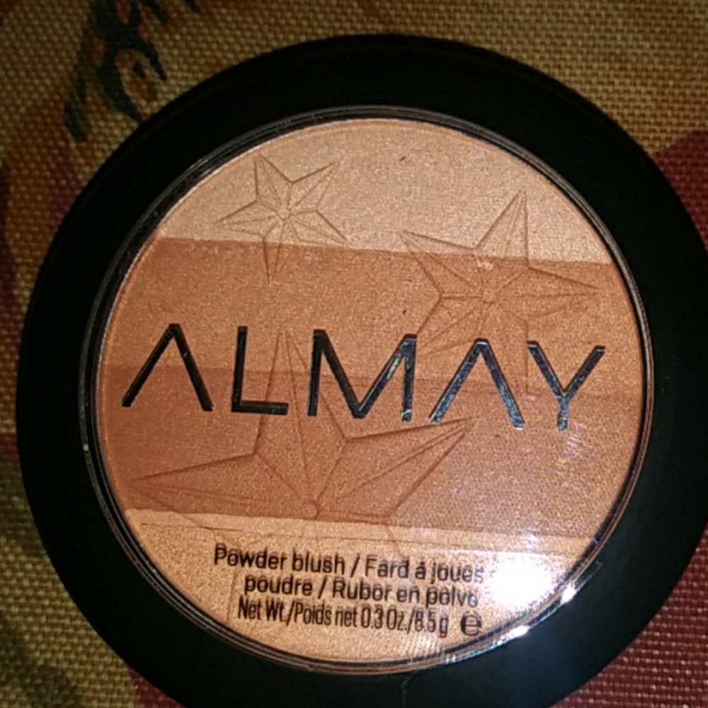 Almay bronzer